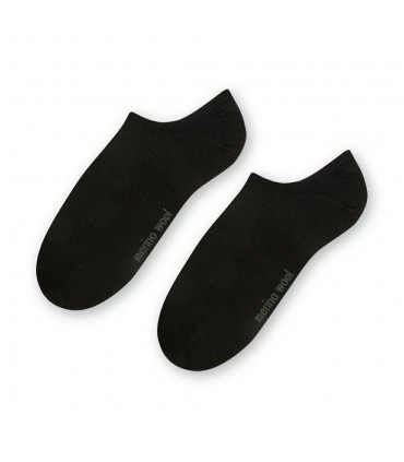 Art. 130 YR004 35-37 CZARNY - STOPKI Z WEŁNY MERINO