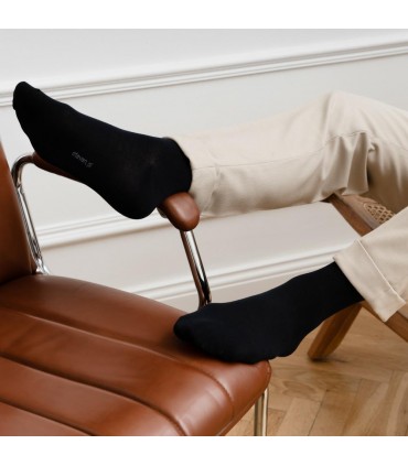 Art. 056 J100 45-47 CZARNY - DELIKATNY ŚCIĄGACZ