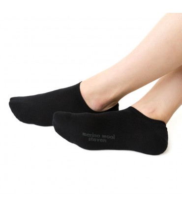 Art. 130 YR004 35-37 CZARNY - STOPKI Z WEŁNY MERINO