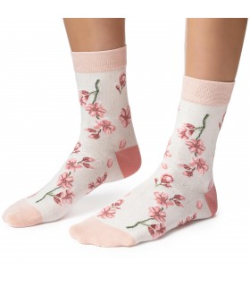 Art. 017 NY050 38-40 ECRU - SKARPETKI W KWIATY