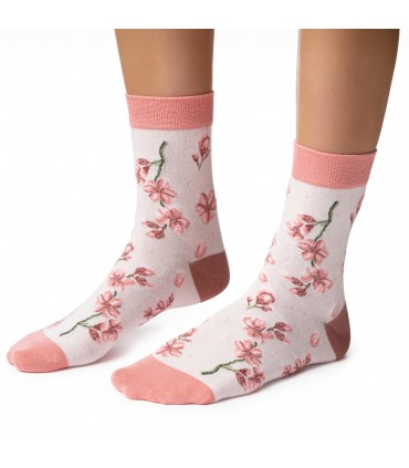 Art. 017 NY051 38-40 JASNY RÓŻ - SKARPETKI W KWIATY