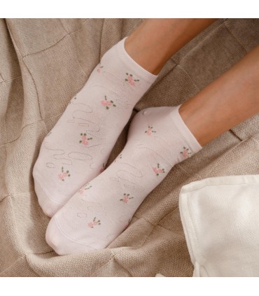 Art. 114 KG169 35-37 BIAŁY - STOPKI DAMSKIE W KWIATKI